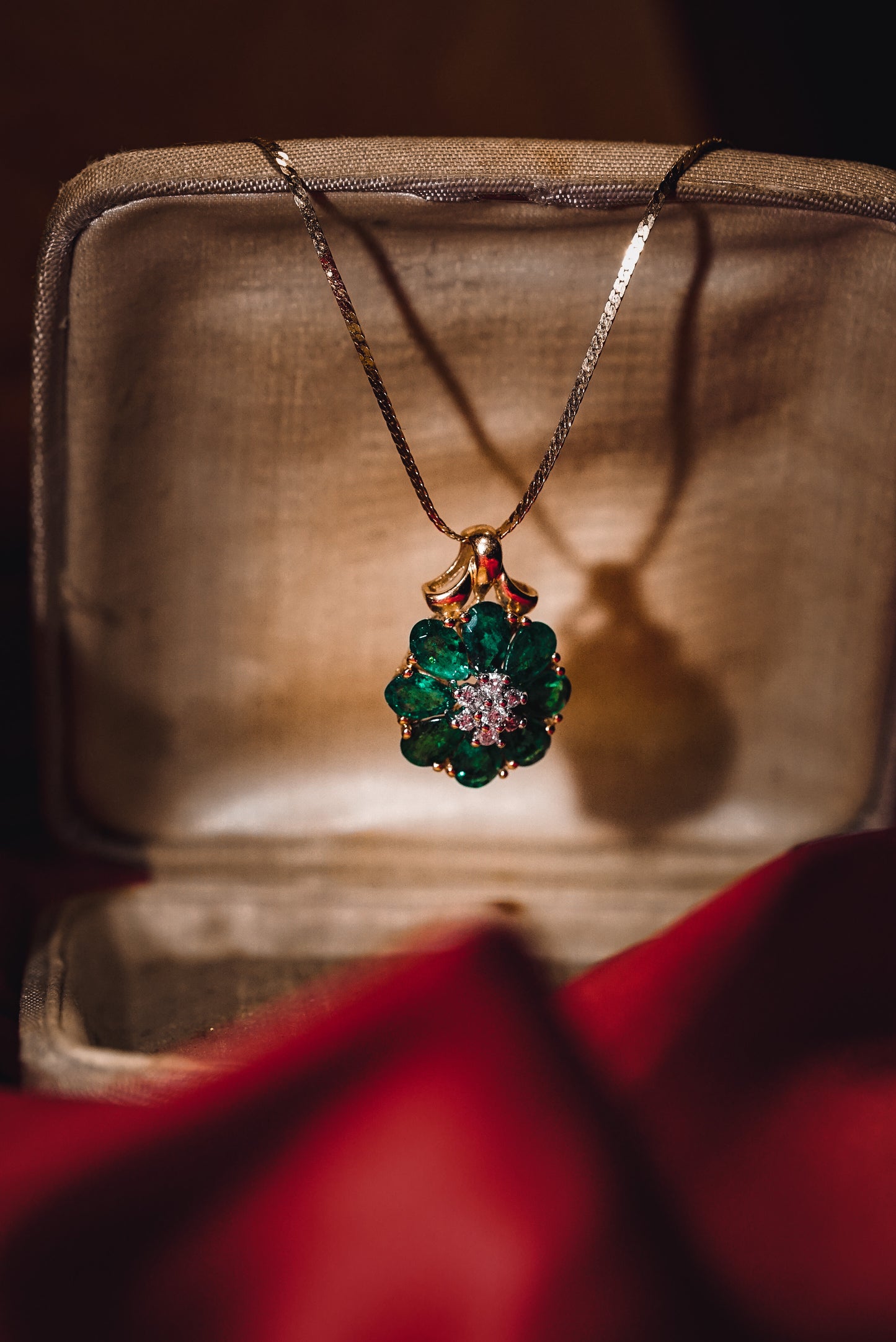 Outstanding Vintage Diamond & Emerald Pendant