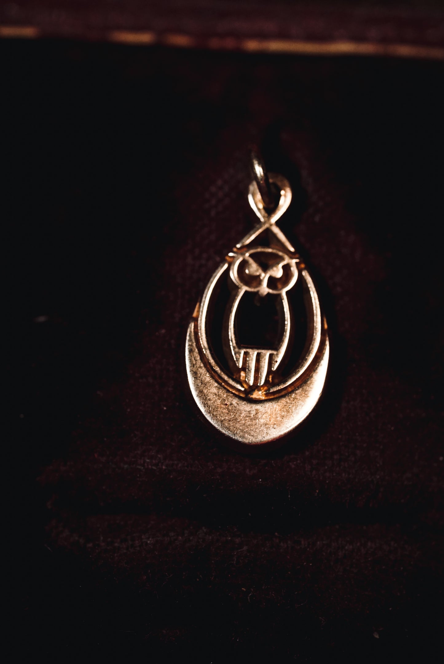 Wise Vintage Owl Pendant