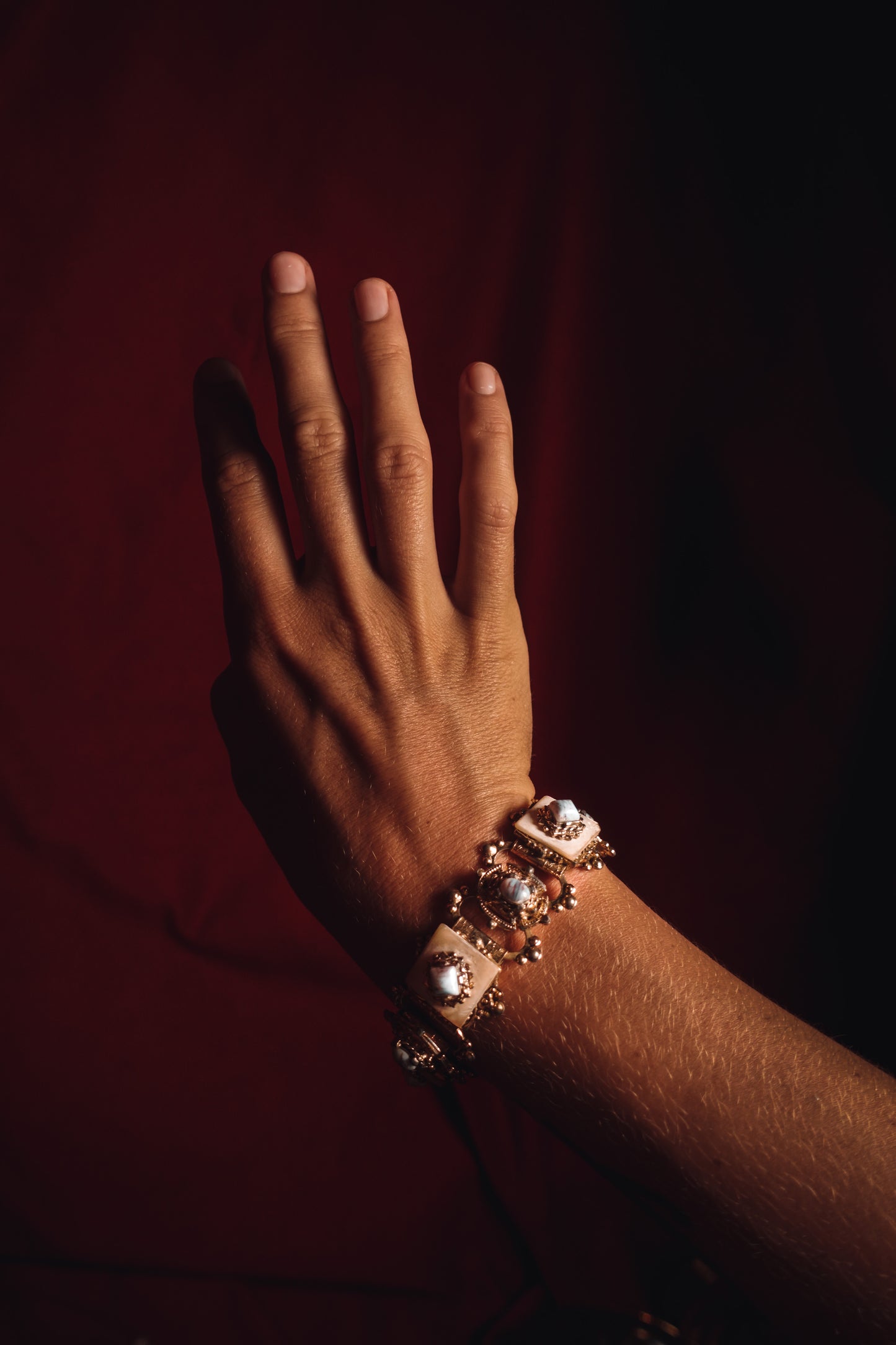 Extremely Rich Ornate Mother-of-Pearl & Aragonite Set - Matching Bracelet & Earrings