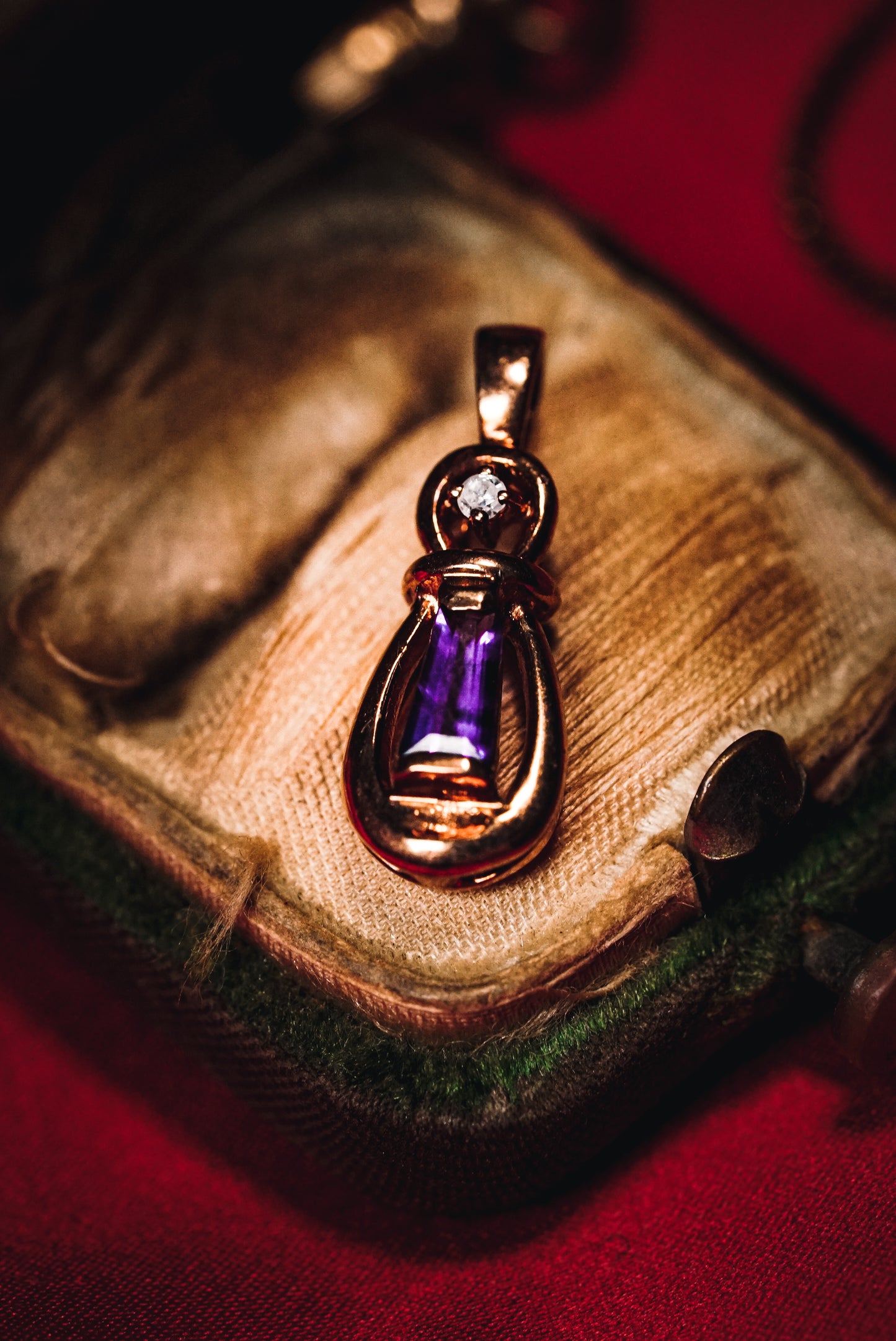 Unusual Diamond Pendant with Amethyst