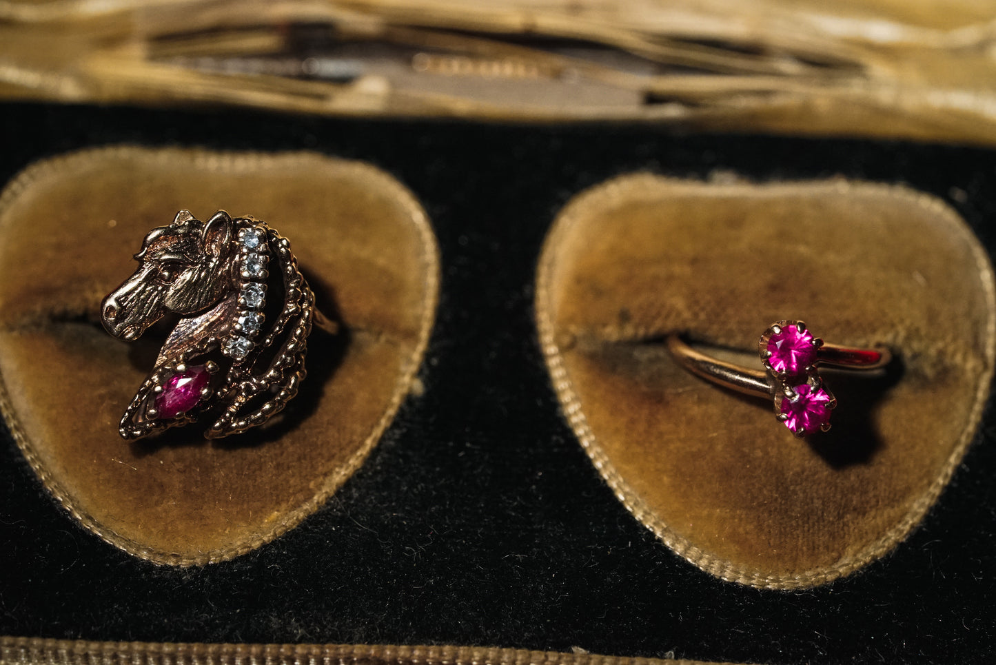 Extraordinary Horse Head Ring with Ruby And Diamonds